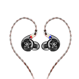 Audífonos FiiO FH11 con cable, diseño elegante y auriculares de alta calidad para sonido envolvente y claridad.